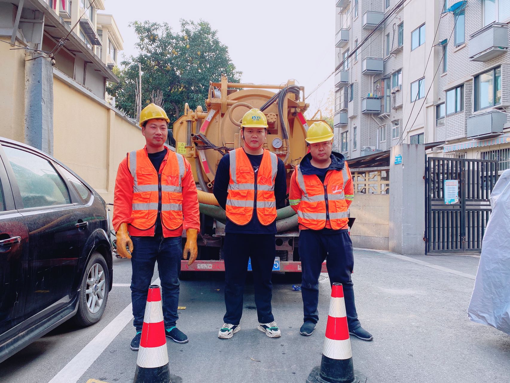 东南大学南京某小区管道清淤检测施工